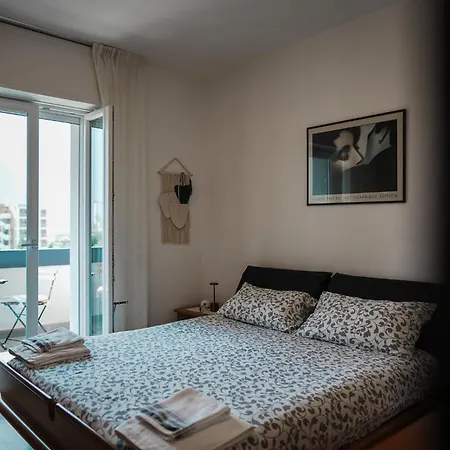 Apartmán Entire Flat, 1 Minute Walk From Of Garda Riva del Garda